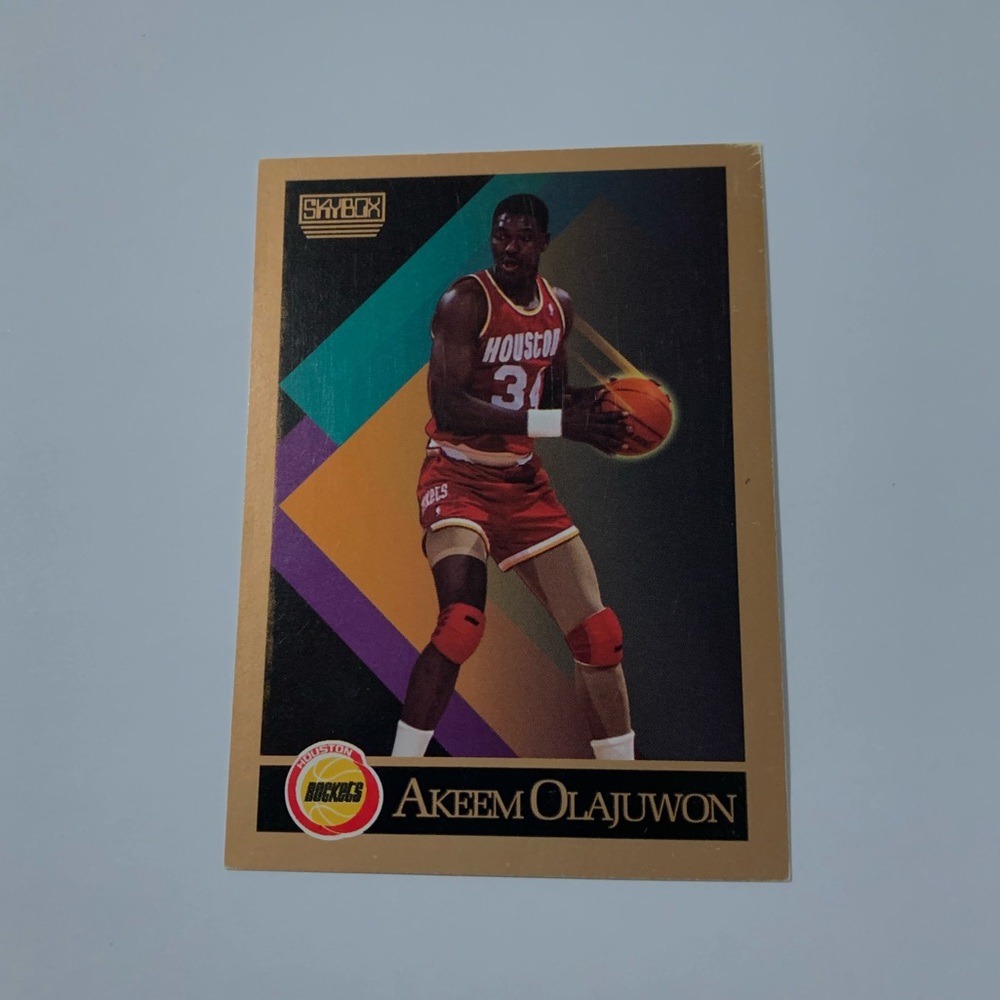 Akeem Olajuwon ‘90 SkyBox Card
